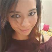 Profesora de inglés, matemáticas y lengua Castellana imparte clase a niños de 3 a 9 años